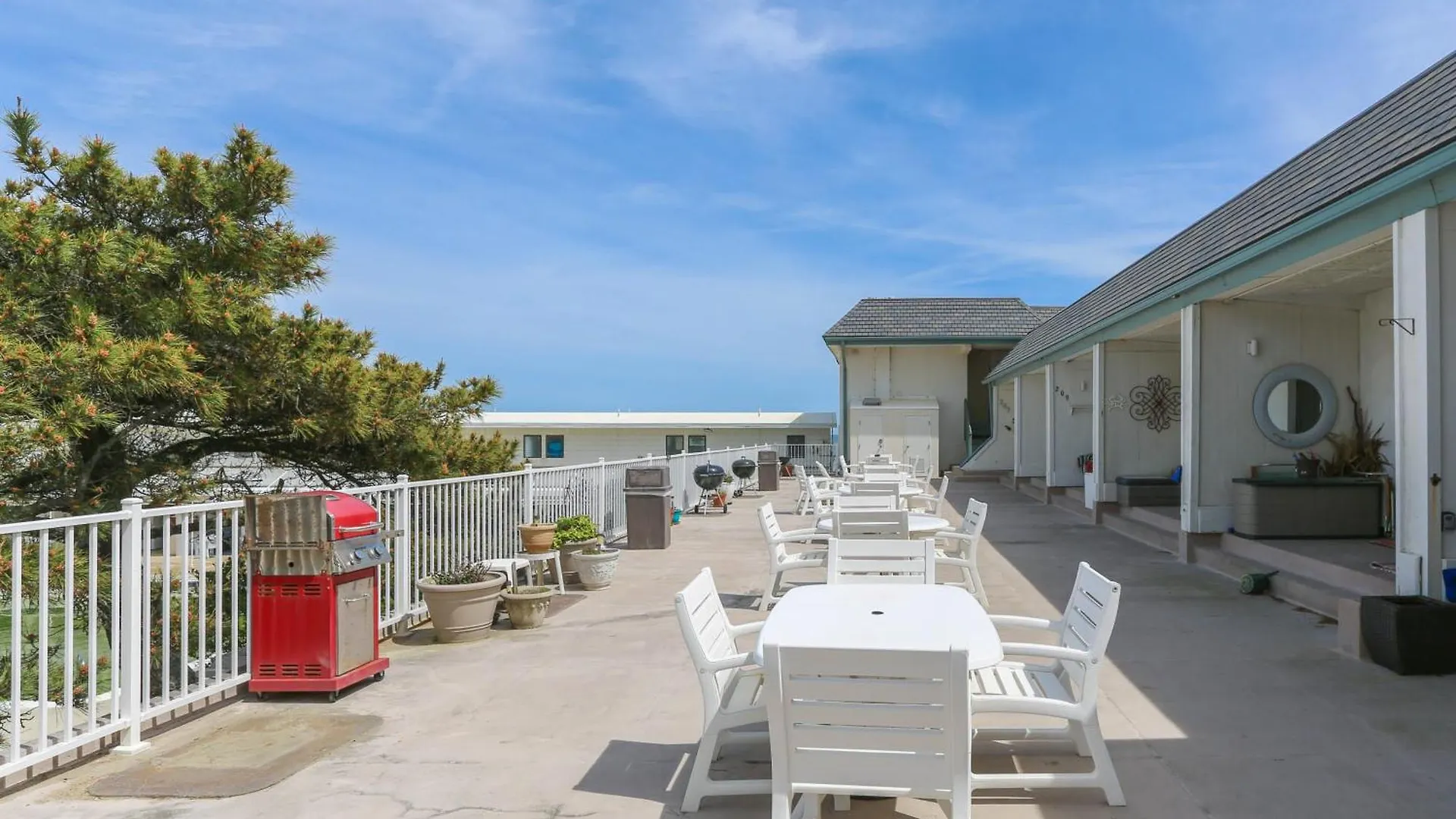Exclusive Beach Access Va Beach Studio Condo! Virginia Beach United States
